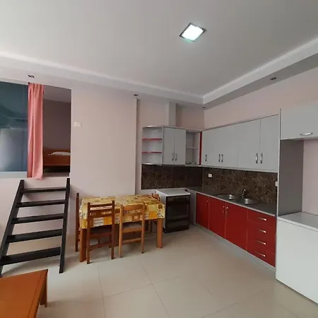 Alex Apartments Daire *